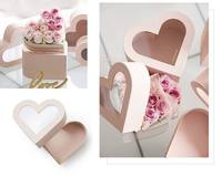 Usine en gros personnalisé simple luxueux créatif coloré romantique coeur fleur boîte emballage avec fenêtre en PVC