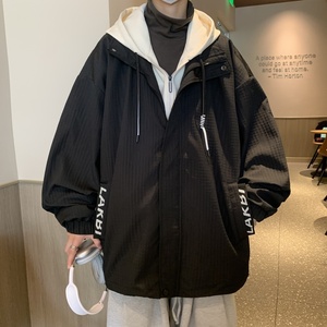 Giacca con Cappuccio da <span class=keywords><strong>Uomo</strong></span> Stampata con Cerniera e Lettere, Stile Patchwork, Antivento, Streetwear, Vestibilità Ampia, per Commercio all'Ingrosso ODM - Product Image 3