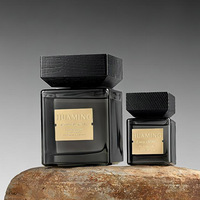 Diffuseur de parfum en verre carré gris fumé avec logo personnalisé, bouchon carré, étiquette en feuille d'or, parfum boisé de luxe pour la maison, décoration, cadeau