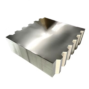 Bobina di Acciaio Rivestita in Metallo, Prodotti in Acciaio Piatto con Lacca Interna Bianca o Dorata - Product Image 1