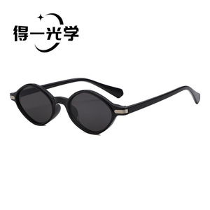 Retro Cat Eye <b>Sunglasses</b> Black PC Frame UV400 Women's Sun Protection - Product Image 1