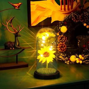 Tournesol éternel en verre coloré, fleur artificielle avec lumière LED, cadeau unique, thème amour Saint-Valentin, modèle produit - Product Image 4
