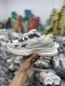 Vente en gros d'usine Nouvelle mode Été 2025 Nouvelle collection respirante incluant des chaussures de sport et des chaussures de marche en plein air - Product Image 3