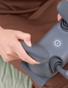 Nuovo Massaggiatore Elettrico 3D Shiatsu per Collo e Spalle con Funzione Riscaldante, Fascia Elastica e Testina Massaggiante in Silicone - Product Image 3