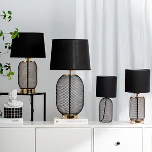 Retro Industrial Style Hollow Cage Table Lamp Black Metal Base Bedside Lamps For Bedroom Home Decor