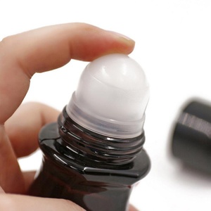 Essence <span class=keywords><strong>chauffante</strong></span> liquide d'armoise pour moxibustion, boules de massage et onguents avec patchs pour le cou, les épaules, la taille et les jambes - 50 ml Classe I - Product Image 1