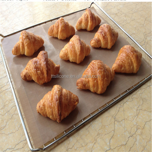 <span class=keywords><strong>Feuille</strong></span> <span class=keywords><strong>de</strong></span> couverture en tissu <span class=keywords><strong>de</strong></span> tissu <span class=keywords><strong>de</strong></span> cuisson <span class=keywords><strong>Macaron</strong></span> à haute température en <span class=keywords><strong>fibre</strong></span> <span class=keywords><strong>de</strong></span> <span class=keywords><strong>verre</strong></span> enduite <span class=keywords><strong>de</strong></span> PTFE facile à nettoyer - Product Image 4