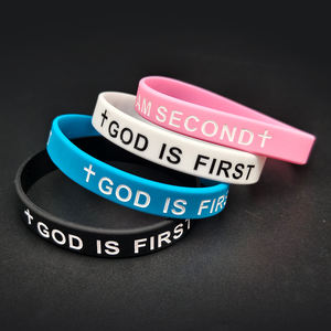 GOD IS FIRST IM SECONDクリスチャンクロスシリコーンゴムリストバンドJesus Faithジュエリーカップルブレスレットプロモーションリストバンド - Product Image 1