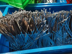 100 adet SS304 4.6*200mm top kilit çevre dostu paslanmaz çelik kablo bağı 200mm uzunluk 4.8mm genişlik kendinden kilitleme Zip kravat - Product Image 3