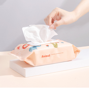 Precio de fábrica Toallitas húmedas orgánicas para bebés Limpieza suave de viaje de agua biodegradable para pieles sensibles - Product Image 2
