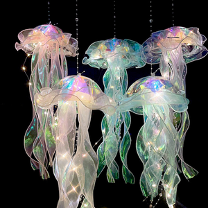 Lampada a Forma di Medusa LED Decorazione Luminosa Sospesa per Feste a Tema Marino Lanterna Fai-da-Te Ornamenti Lampada Notturna per Camera Festa di Compleanno - Product Image 4
