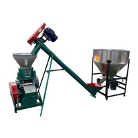 Vente chaude 1000-2000 kg/h mélangeur Vertical alimentation broyeurs à marteaux broyeur de fourrage épi de blé soja meulage et malaxeur
