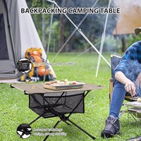 Table de camping pliable compacte - Légère et portable avec compartiment de rangement en filet et sac de transport assorti