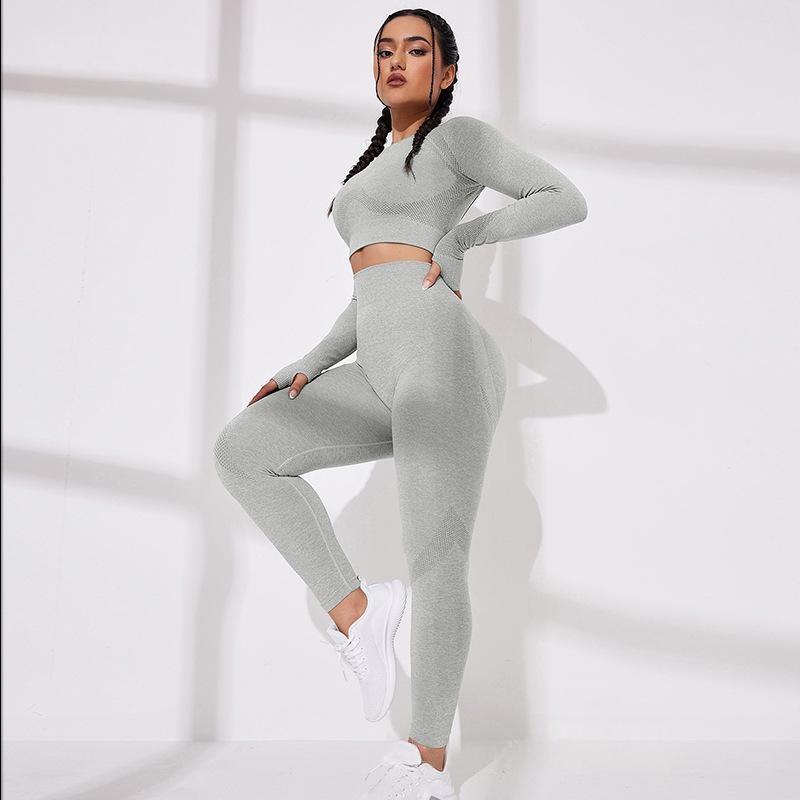Ensemble gris