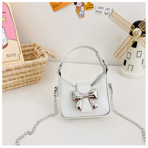 Túi xách nhỏ hình nơ thời trang cho bé gái, túi đeo chéo xinh xắn phong cách công chúa dành cho bé, túi xách dự tiệc cho bé gái - Product Image 5