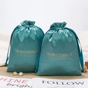Bolsa de Satén Personalizada de Lujo con Serigrafía de Gran Tamaño para Regalo, Bolsa de Almacenamiento Suave de Satén de Seda para Ropa y Pelucas - Product Image 1