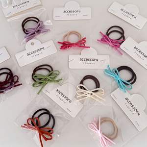 2025 yeni sıcak satmak küçük fiyonk saç kravat aksesuarları el yapımı güzel renk yay elastik saç lastik bant çocuk saç yüzük - Product Image 1