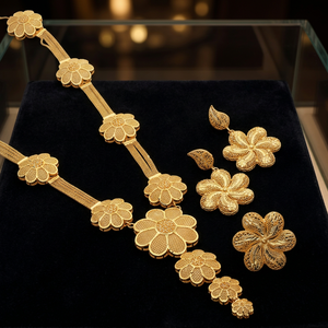 Conjunto de Joyería Larga de Moda Chapada en Oro de 14K, 18K, 24K al por Mayor, Collares Largos con Diseño Floral, Conjunto de Joyería Larga Chapada en Oro - Product Image 3