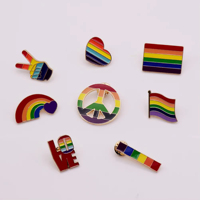 Broche personnalisée drapeau LGBT pour badge, en forme de cœur, plaqué or, sans nickel, émail arc-en-ciel, fierté lesbienne, pour vêtements et cadeaux