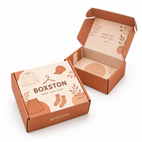 Boîte d'emballage pour chaussures en carton ondulé personnalisée, haut de gamme, imperméable, avec logo et doublure en mousse pour les marques de vêtements