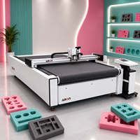 Couteau oscillant CNC pour la découpe de feuilles de mousse EVA et de mousse d'emballage