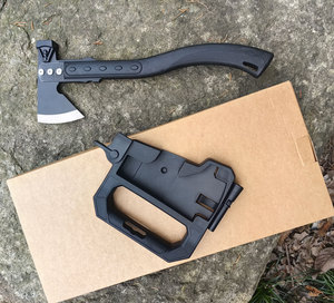 Hache tactique de survie à double lame en acier à haute teneur en carbone avec manche en fibre de verre pour la coupe du bois en montagne et les projets de bricolage - Product Image 4