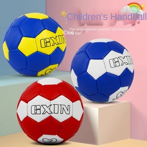 Non. Ballon de <span class=keywords><strong>handball</strong></span> <span class=keywords><strong>pour</strong></span> compétition et entraînement en maternelle et primaire, collant, résistant à l'usure, épaissi, diamètre 12 cm, Zhejiang - Product Image 3