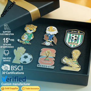Badge de revers en métal émaillé personnalisé avec logo de supporter de football des Coupes <span class=keywords><strong>du</strong></span> <span class=keywords><strong>Monde</strong></span>, <span class=keywords><strong>Match</strong></span> Unity - Product Image 1