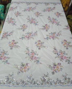 ファッションレース3D花ブライダルウェディングドレスフレンチチュールネットスパンコール付きビーズレース生地刺繍Vestido De Novia用 - Product Image 2