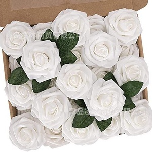 Vente chaude <span class=keywords><strong>À</strong></span> La Main Mousse PE Roses Pôles Décoration De La Maison Transfrontalière Floral En Gros pour L'obtention Du Diplôme E-Commerce Simulé Roses - Product Image 6
