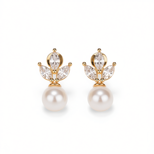 Orecchini a perno placcati oro con perle e design floreale in cristallo taglio marquise per donna, gioielli classici raffinati da matrimonio - Product Image 1