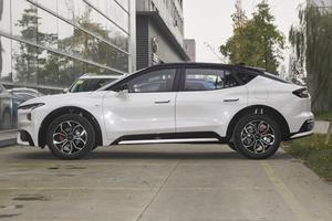 Auto Sportive Ford EVOS a Trazione Anteriore, 193KM/H, Guida a Sinistra, Edizione Lusso in Vendita - Product Image 5