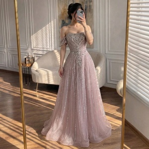Vestido de <span class=keywords><strong>Noche</strong></span> Serene Hill LA73195A Rosa con Cuentas, Hombros Descubiertos, Corte en A, Elegante <span class=keywords><strong>para</strong></span> Bodas y Fiestas 2026 - Product Image 1