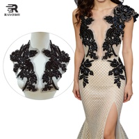 Appliques florales 3D en fil métallique faites à la main pour robe de soirée, appliques de mariée perlées, corsage en cristal coloré, patchs d'appliques en strass cousus à la main