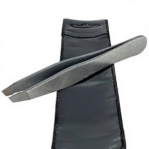 Pince à épiler professionnelle YINGQI en acier inoxydable durable à pointe inclinée, poignées antidérapantes pour l'épilation de la barbe et des poils du visage, usage domestique - Product Image 2