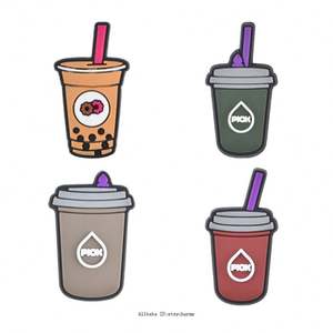 Modernos y Ecológicos Charms de PVC Coloridos para Zuecos, con Caras de Animales de Dibujos Animados, Logotipos Personalizados de Cantantes Pop, Mercancía para Festivales de Música y Cafeterías, Envío Inmediato - Product Image 3