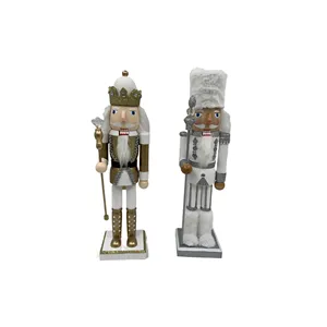 Figures traditionnelles décoration de noël ornements cadeaux marionnette jouets brillant 7 pouces doré et argent casse-noisette en bois