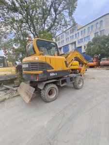 Mini-excavatrice Hyundai 60W-9 d'occasion en excellent état, d'origine coréenne, 6 tonnes, Hyundai 60W EN VENTE - Product Image 4