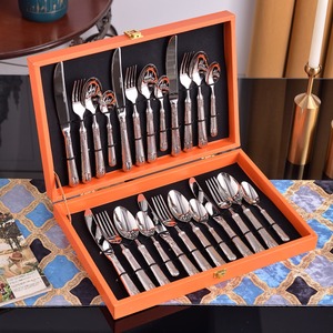 Ensemble de couverts en acier inoxydable 304 de style européen, personnalisé, très vendu, en argent, avec bagues décoratives - Product Image 2