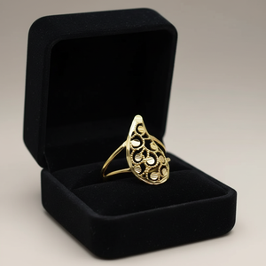 Bague Vintage en Or 22 carats avec Filigrane, Design Ovale Ajoure, Bijou de Cocktail Rétro Élégant pour Femme - Product Image 4