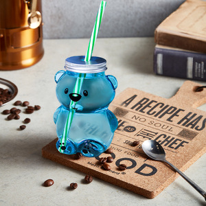 Tazza d'acqua a forma di orso, disponibile in vari colori, tazza con cannuccia a forma di orso, in plastica resistente, per feste e regali. - Product Image 3