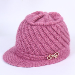 Gorro de punto de invierno para mujer, forrado de lana, cálido, resistente al viento, protección para los oídos, para adultos de mediana edad y mayores, gris, rojo, rosa - Product Image 4