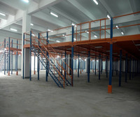 Conception de plancher de mezzanine en acier durable avec construction robuste et finition thermolaquée pour rayonnages d'entrepôt