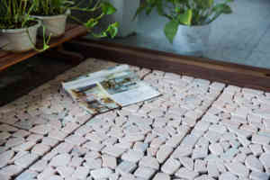 <span class=keywords><strong>Herbe</strong></span> artificielle durable extérieure de carreaux de sol en <span class=keywords><strong>pierre</strong></span> du couplage pp d'UNI pour différents secteurs - Product Image 4