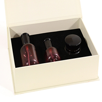 Boîte cadeau personnalisée avec logo, emballage rigide en carton magnétique à charnière de luxe pour ensemble de soins de la peau, de parfums et de cosmétiques avec éponge personnalisée