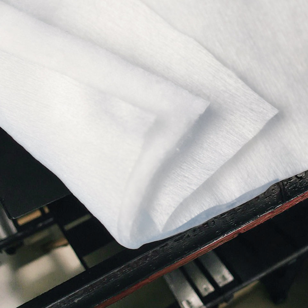 3-Layer Jumbo Roll Spunlace Non-Woven Fabric - Soft, Durable, Absorbent for Daily Use in Cleaning, Wipes, and Hygiene Products
