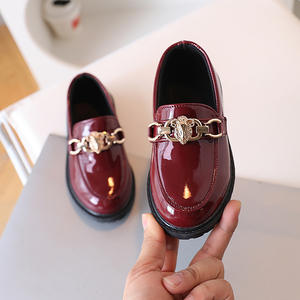 ชุดเดรสปาร์ตี้หนัง PU ส้นเตี้ยสำหรับเด็กผู้ชายเด็กผู้หญิงรองเท้าแบบโลฟเฟอร์สำหรับเด็กฤดูใบไม้ผลิและใบไม้ร่วง - Product Image 6