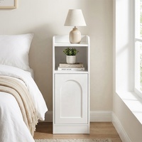 Table d'appoint étroite et fine en bois, table de chevet pour chambre à coucher avec étagères réglables