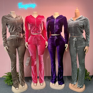 Velvet Track Suit - Women's Winter Sweat-Wicking Set
