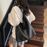 Sac bandoulière décontracté en PU tressé, best-seller transfrontalier, nouvelle collection 2026, grand format en polyester